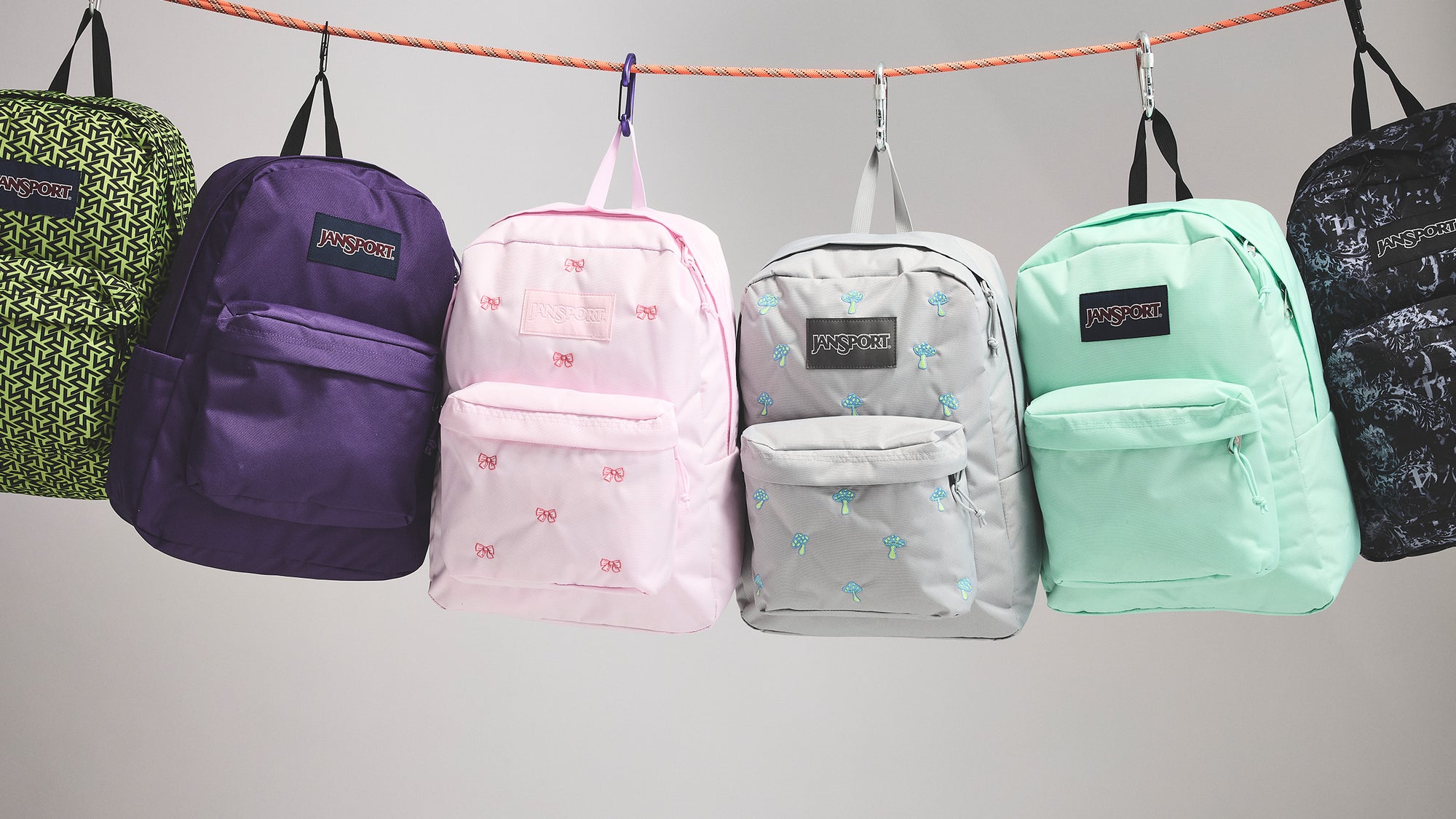 jansport backpack return address Big Student The big news with Big Student is that it now features a dedicated 15in padded laptop compartment JanSport Returns to Its Roots
