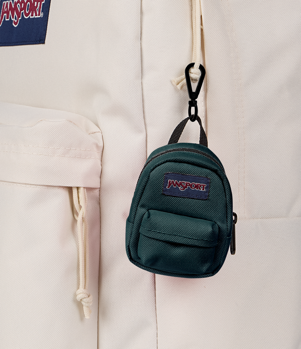 
                
                  Mini Break Deep Juniper - 3
                
              