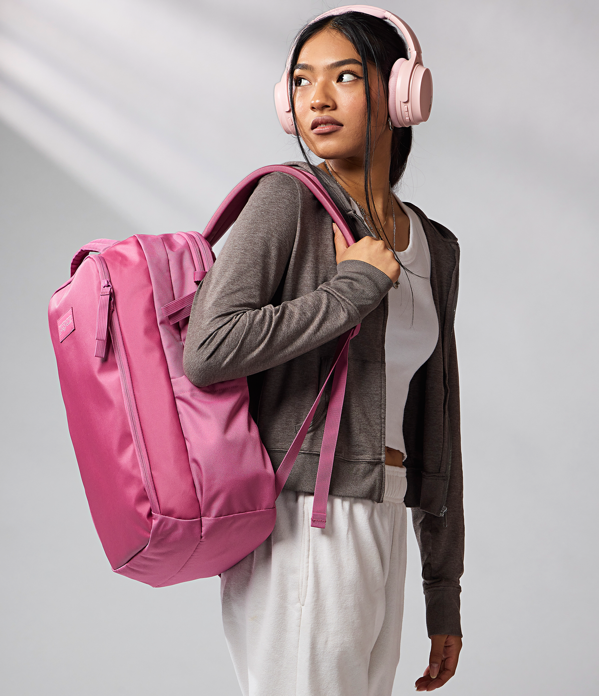 Good Latitude Travel Pack 30L Mauve Haze - ver - 2