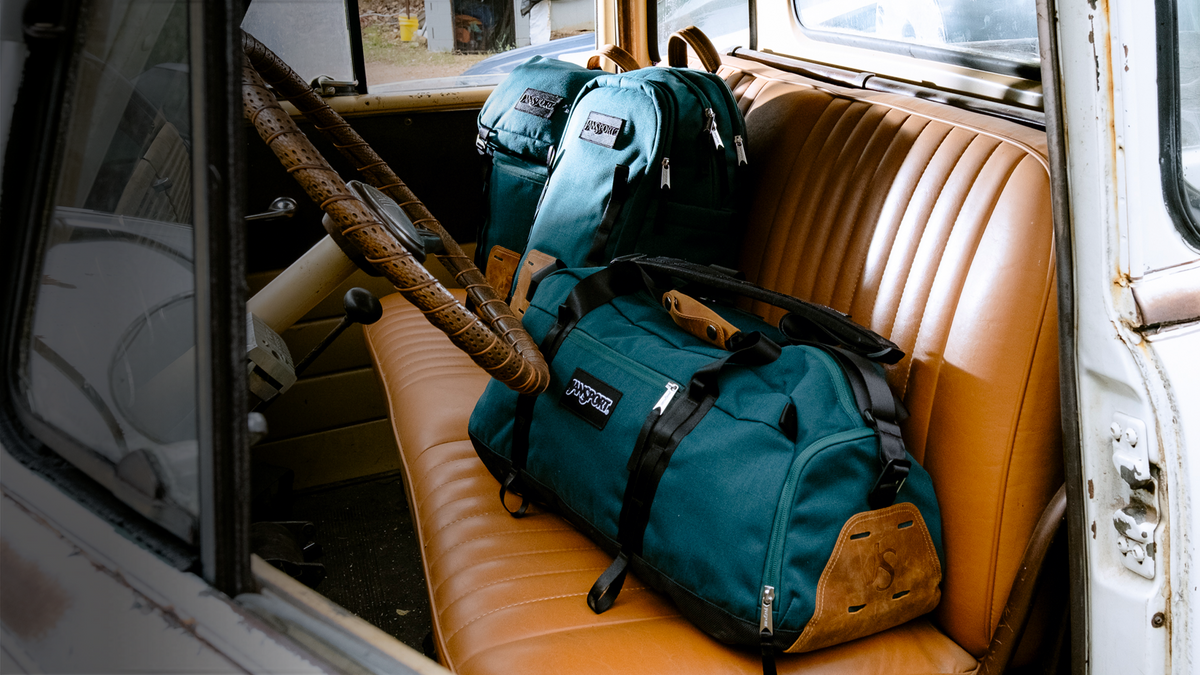 Clutch Series: Classic, Heritage Bags – JanSport US | Jansport US Clutch Series: Classic, Heritage Bags – JanSport US | Jansport US