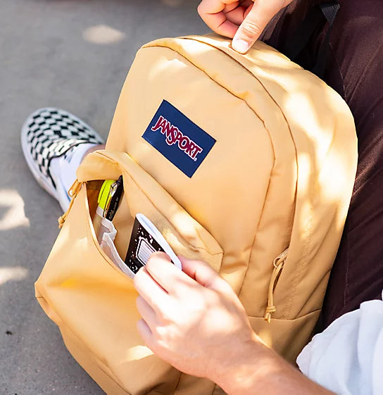 ◆jansport◆ SUPER BRAKE SOFT TAN JS0A4QUT00Y SuperBreak® – JanSport US
